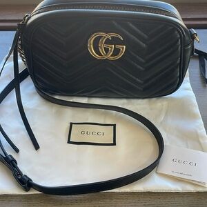 Gucci marmont small shoulder bag